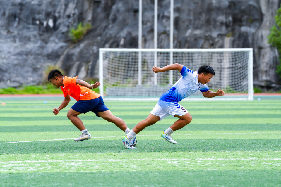 com, 正面交锋, 彻底点燃赛 com, 正面交锋, 彻底点燃赛