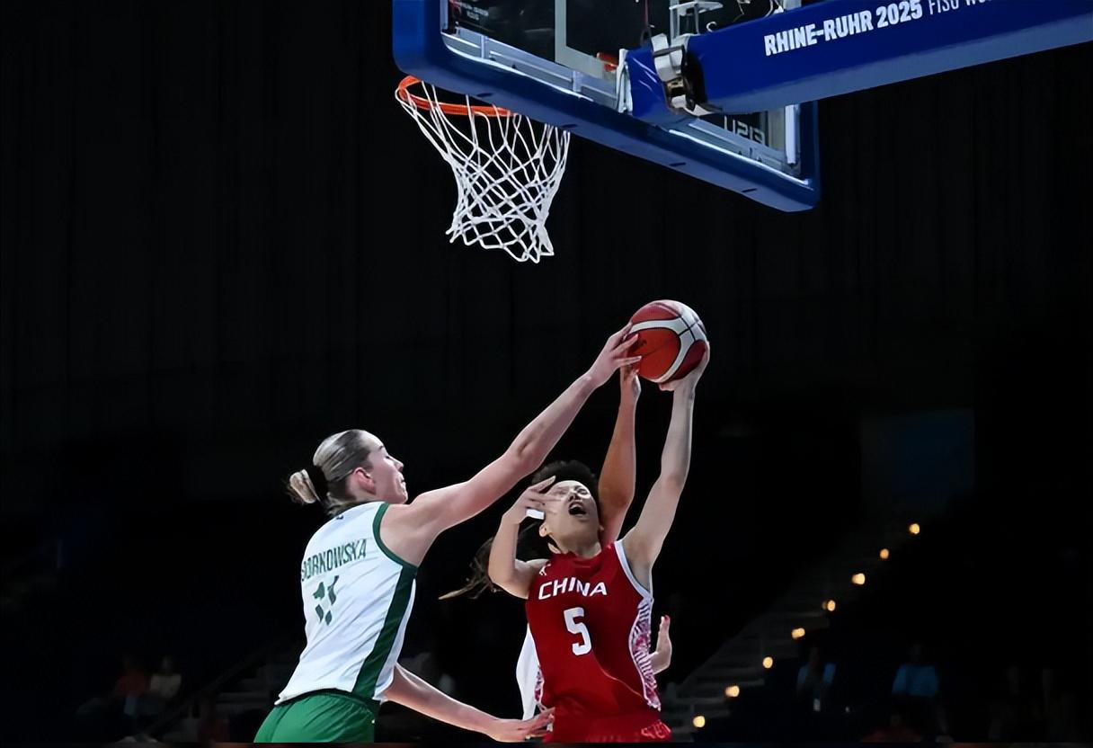 的明星球员, 今夏四川女