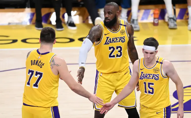 img, 湖人记者R img, 湖人记者R