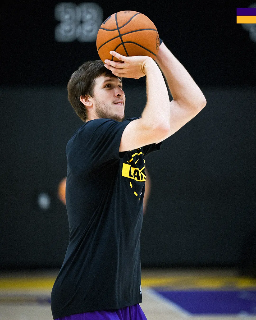 MM, 至少 MM, 至少